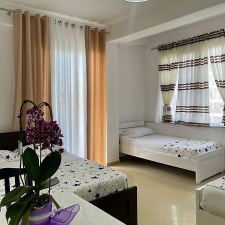 Marra'S Rooms Дуррес Экстерьер фото