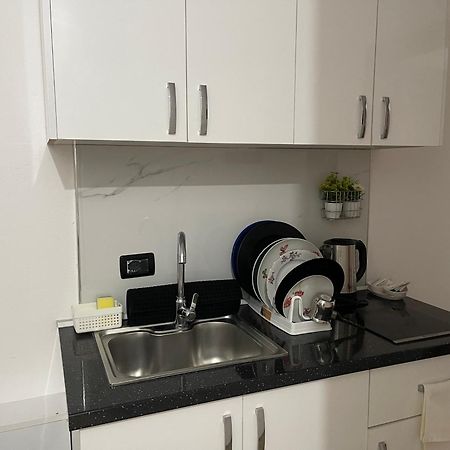 Marra'S Rooms Дуррес Экстерьер фото