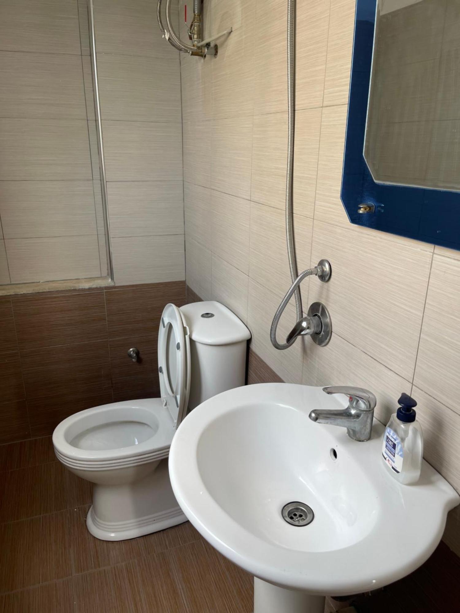 Marra'S Rooms Дуррес Экстерьер фото